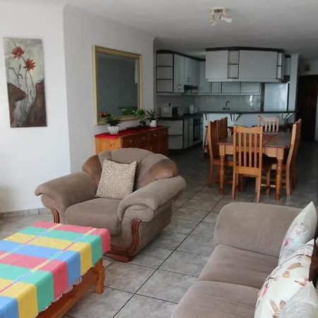 Aldabra 4 Apartment Margate